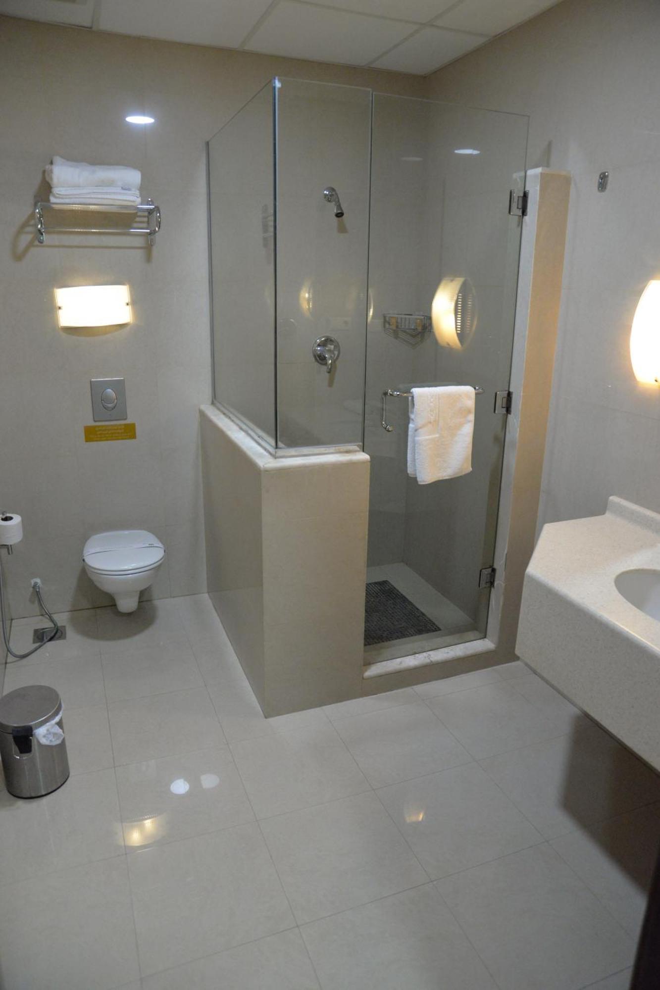 The Palace Suites Al Khobar Exterior foto