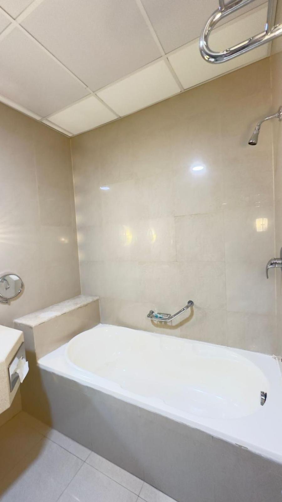 The Palace Suites Al Khobar Exterior foto